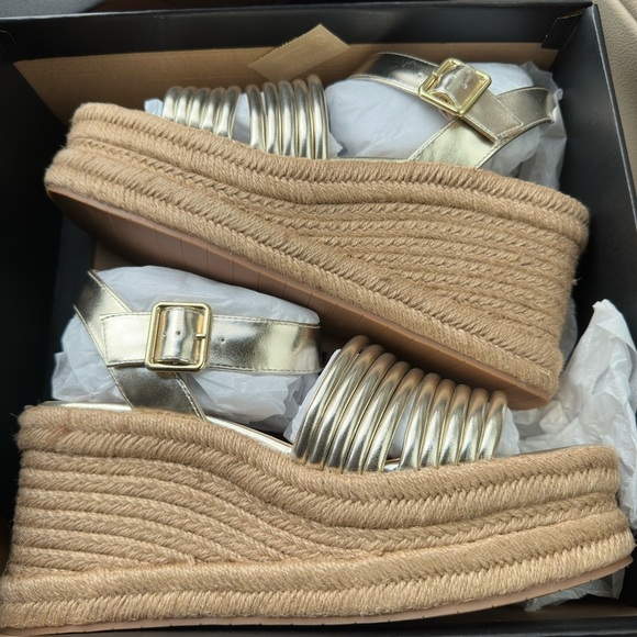Kenneth Cole Reaction Shoes - Kenneth Cole Reaction Gold Tan Wedge Espadrilles
